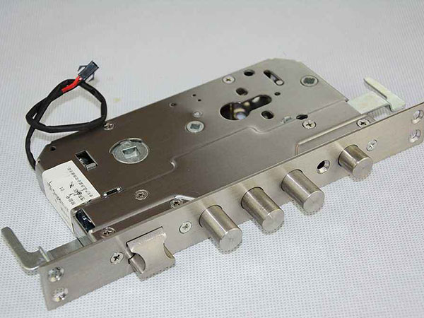 潮南24小时上门开锁公司